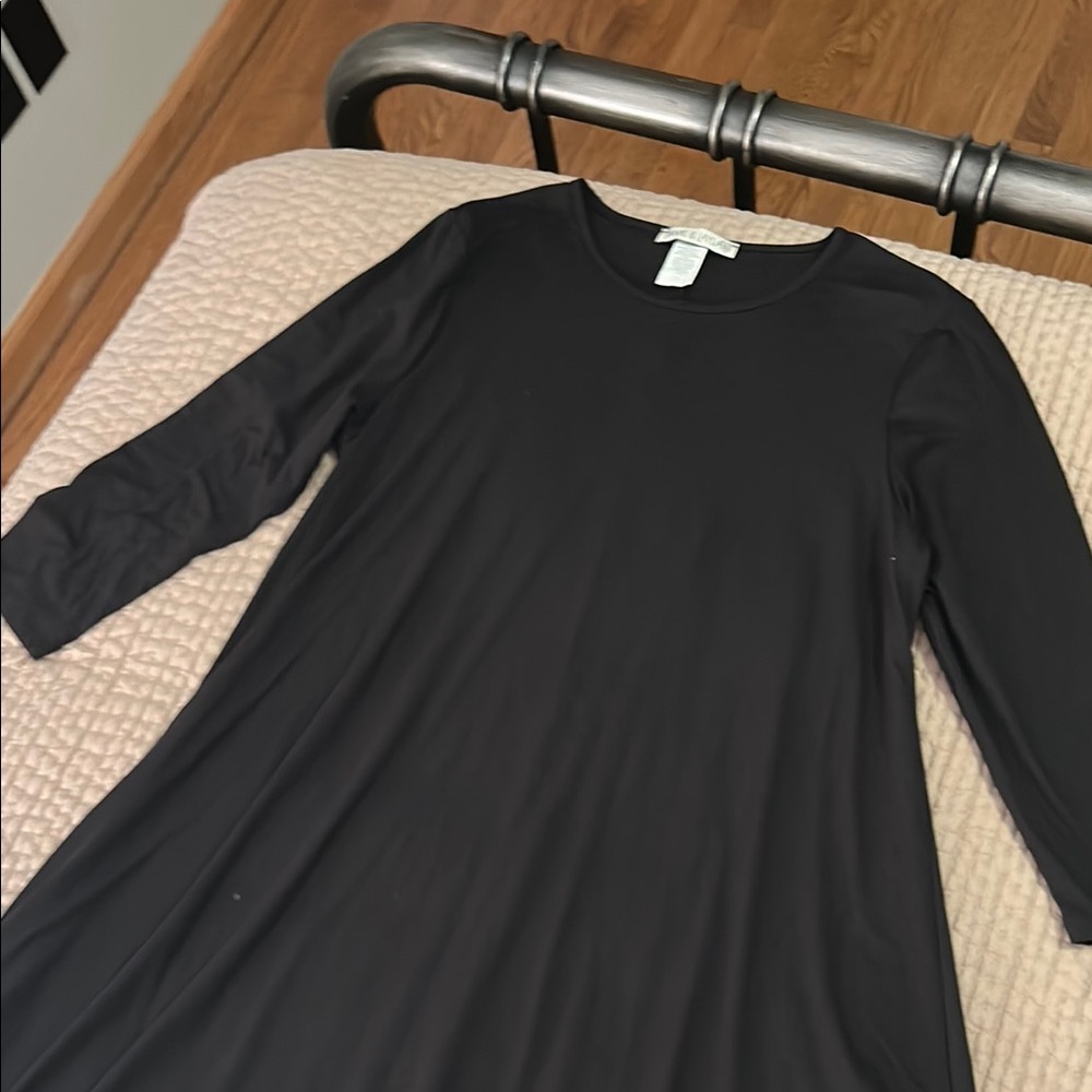 Elegant Black Dress